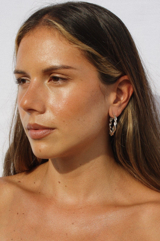 Twist Hoops